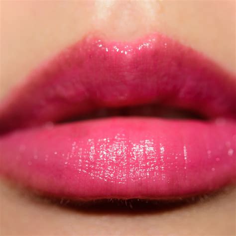 gucci fucsia|Gucci Beauty Vantine Fuchsia (402) Sheer Lipstick Review.